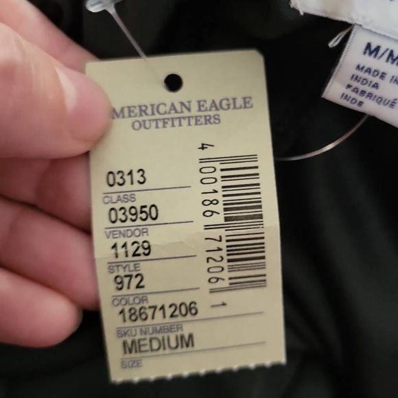 NWT American Eagle AEO Layered Tiered Lace Black Mini Skirt Size Medium - Picture 6 of 7